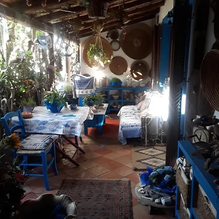L'onda Guest house *
