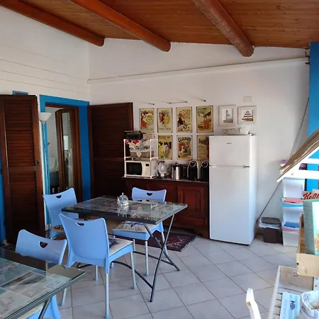 L'onda Vendégház Oristano