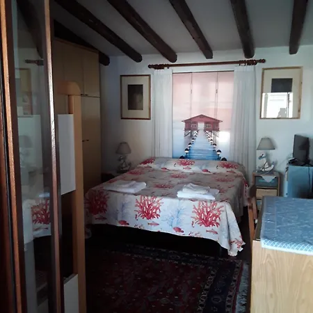 L'onda بيت ضيافة 4*